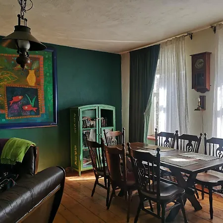Dom Na Wzgorzu Feriehus Skolity